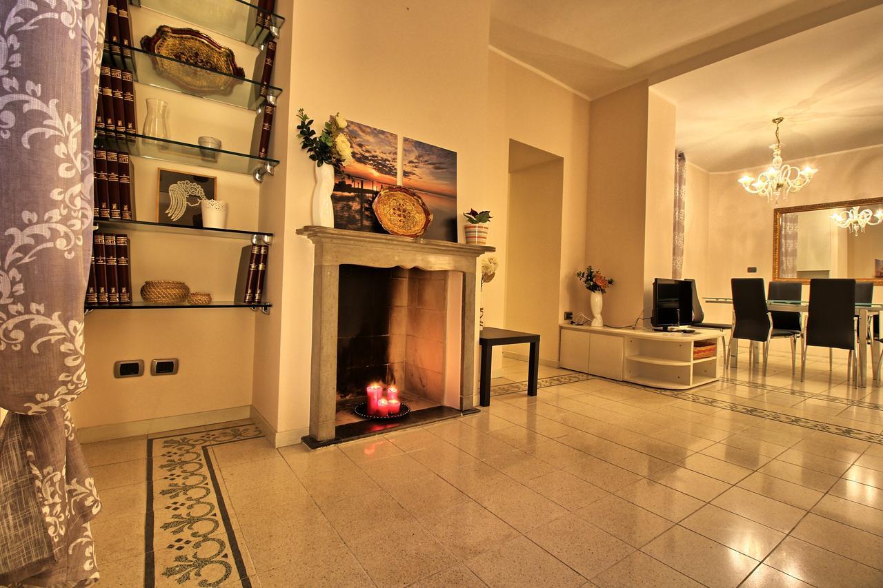 Ancient Courtyard Bonanomi 2 Bedroom Apartment Como Luaran gambar